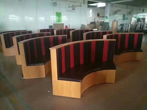 餐厅半圆卡座沙发