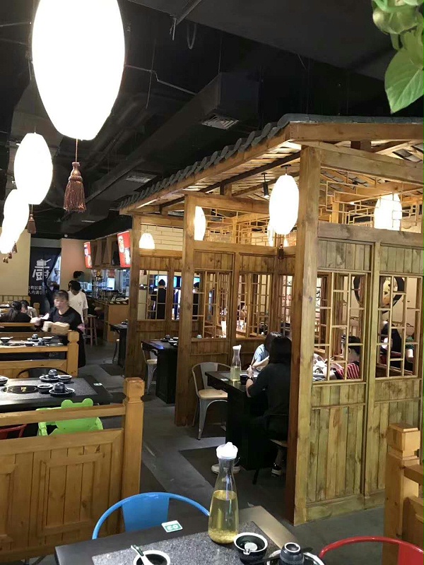 火锅店桌椅