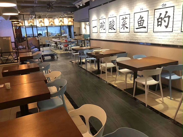 餐饮桌椅