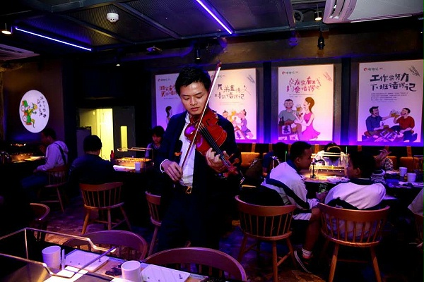 烧烤吧餐桌椅