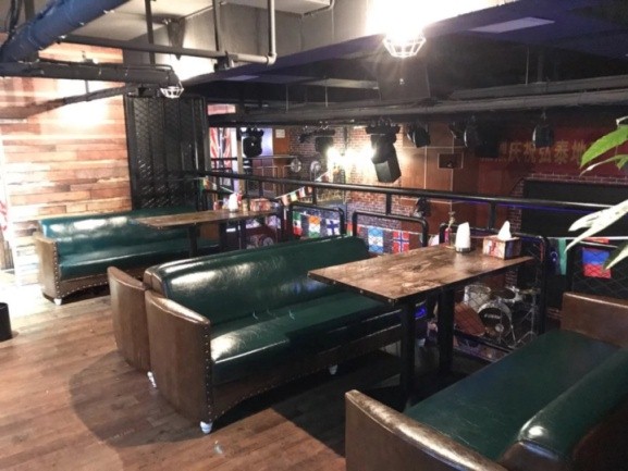 香港翠华茶餐厅餐桌椅定制案例