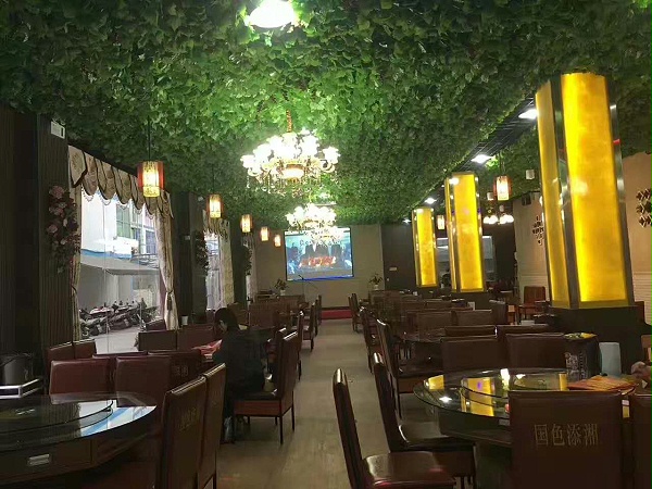 饭店桌椅