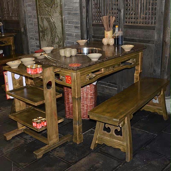 火锅桌椅