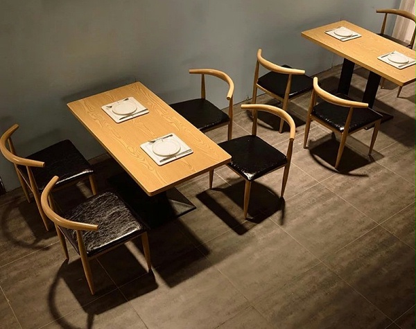 餐桌餐椅
