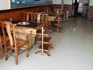 火锅桌椅