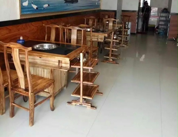 火锅桌椅