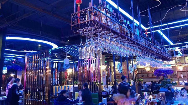主题餐厅桌椅定制