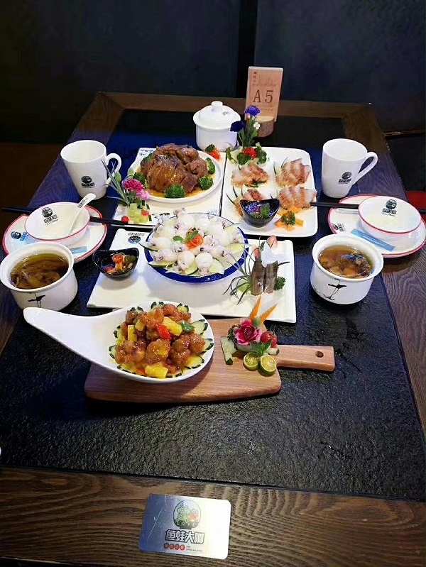主题餐厅桌椅定制