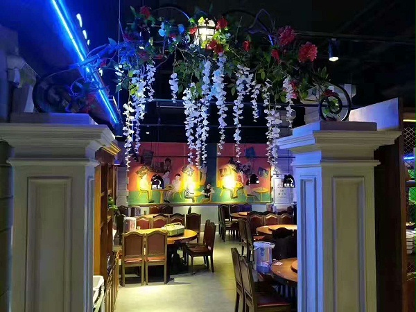 定制餐桌椅