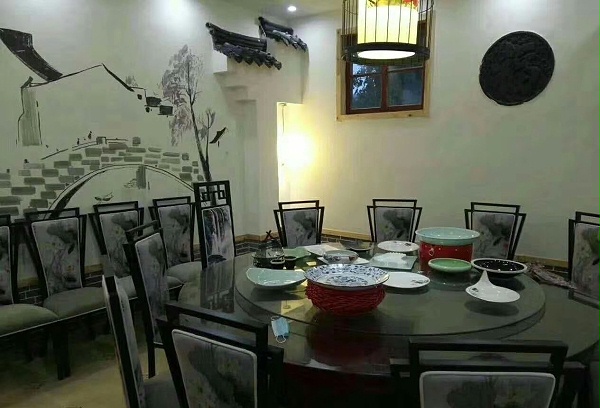 饭店桌椅