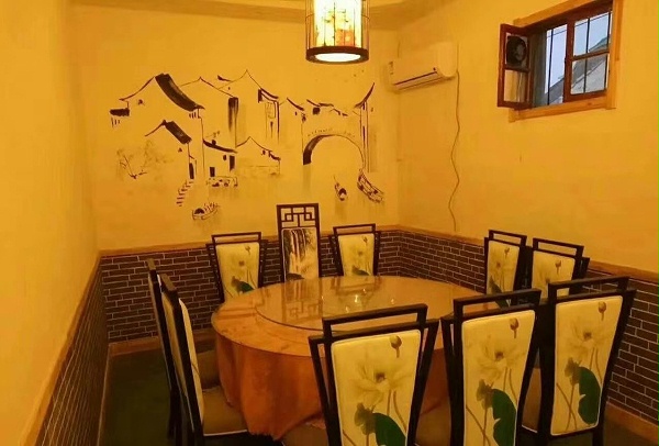 饭店桌椅