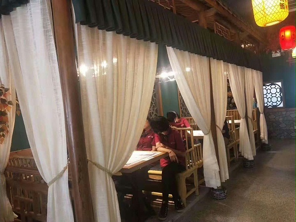 餐厅桌椅定做