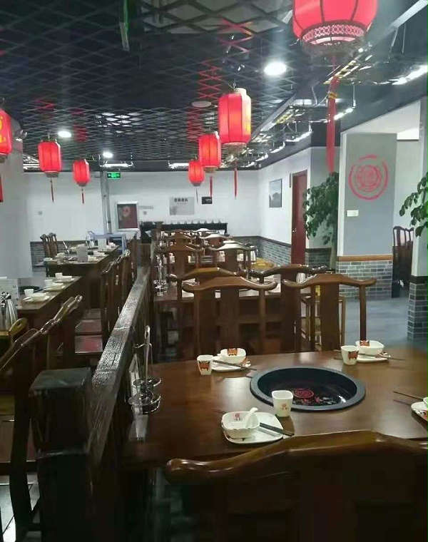 火锅店桌椅