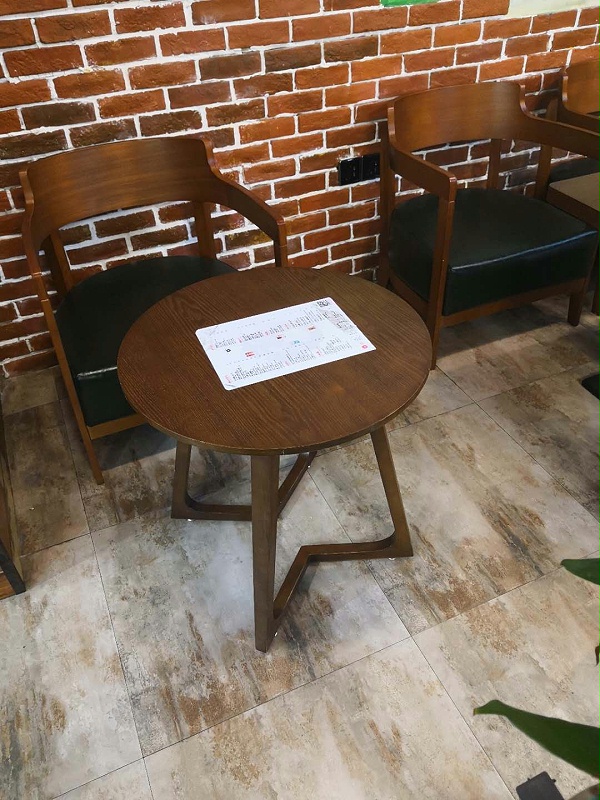 奶茶店桌椅
