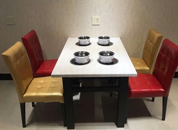 火锅餐桌
