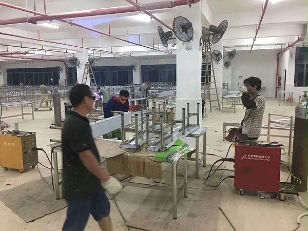 学校食堂餐桌椅