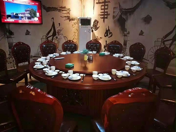 餐厅桌椅定制