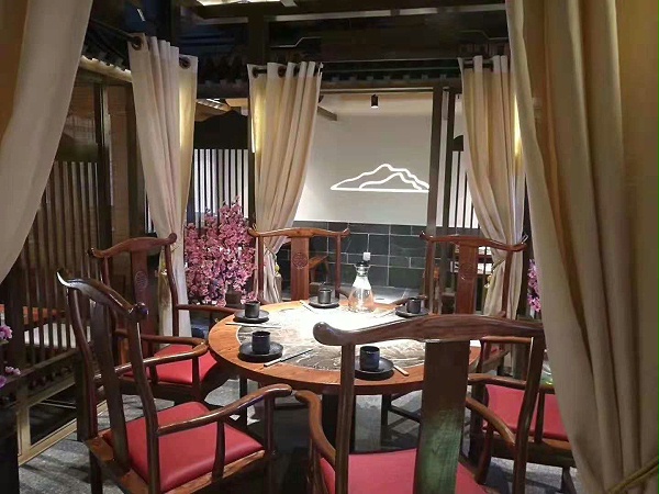 商业餐厅桌椅定做
