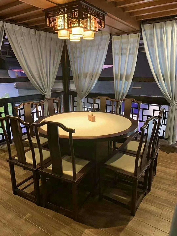中餐厅桌椅