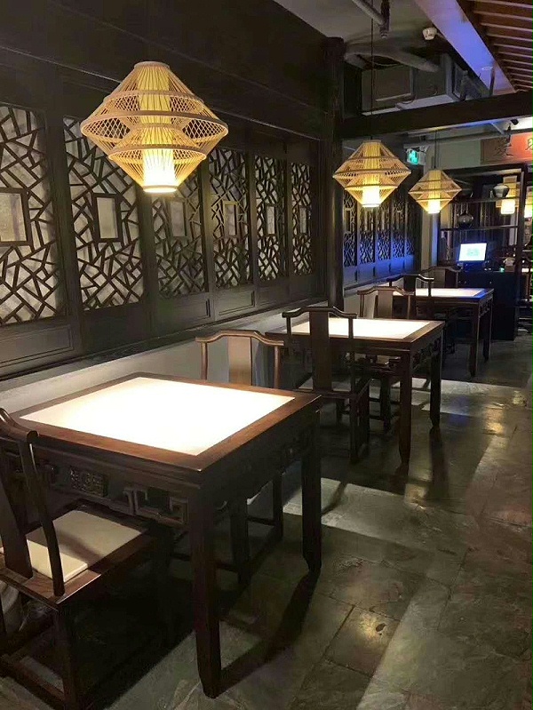 中餐厅桌椅