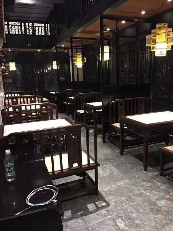中餐厅桌椅