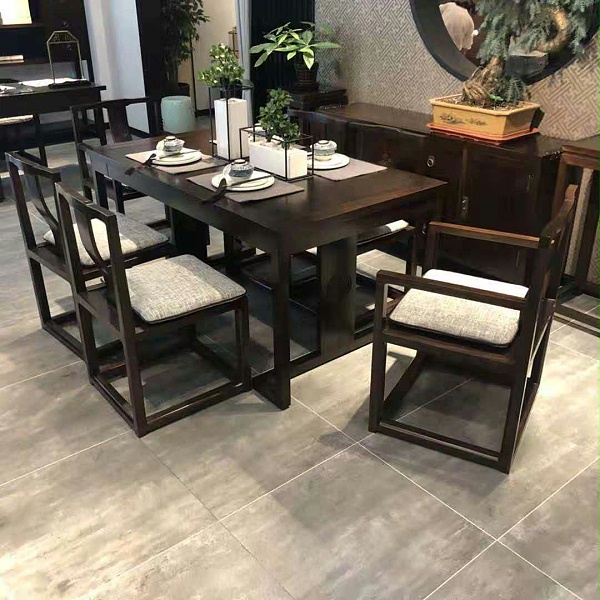 实木餐厅桌椅