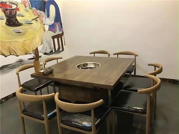 实木火锅餐桌