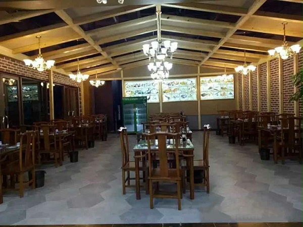 饭店桌椅