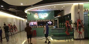 餐饮桌椅定做