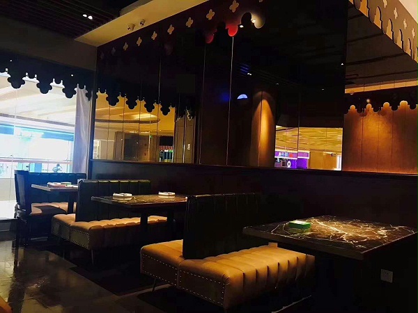 餐厅餐桌椅